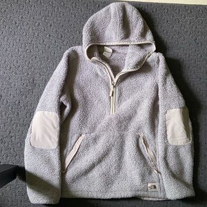North face Fuzzy Pullover Jacket